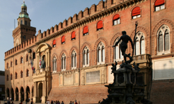 PALAZZO D'ACCURSIO E FONTANA DEL NETTUNO - Bologna